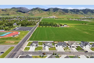 628 S 380 E, Smithfield, UT 84335 - Photo 48