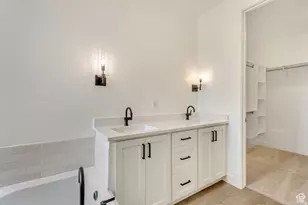 8077 N Bristle Cone Rd, Eagle Mountain, UT 84005 - Photo 24