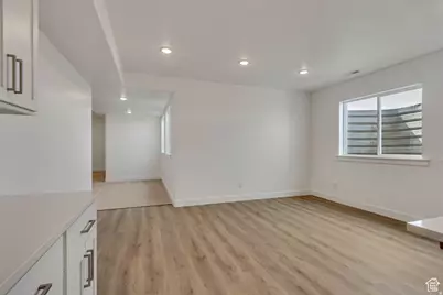 8077 N Bristle Cone Rd, Eagle Mountain, UT 84005 - Photo 32