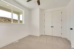 8077 N Bristle Cone Rd, Eagle Mountain, UT 84005 - Photo 18