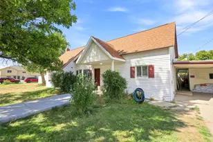 96 W 800 N, Nephi, UT 84648 - Photo 2