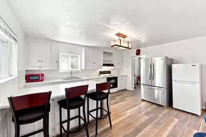 96 W 800 N, Nephi, UT 84648 - Photo 4