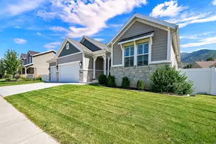 1872 N Frost Dr, Farmington, UT 84025 - Photo 4