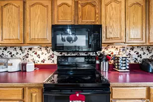 4380 S Main St, Nibley, UT 84321 - Photo 18
