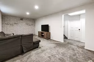 358 S Center St, Elsinore, UT 84724 - Photo 16