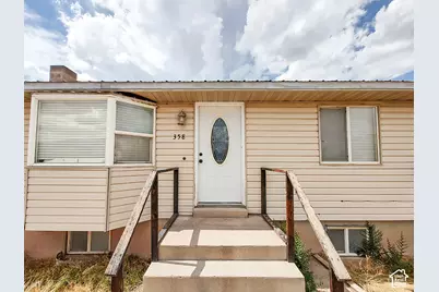 358 S Center St, Elsinore, UT 84724 - Photo 2