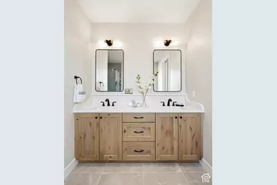 5047 N 75 E #203, Enoch, UT 84721 - Photo 22
