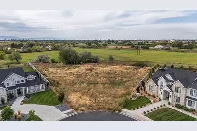427 N 2400 W #15, Marriott-Slaterville City, UT 84404 - Photo 1