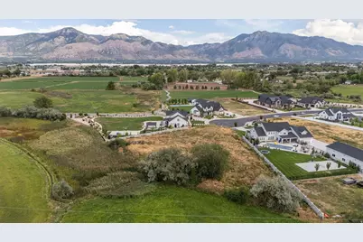 427 N 2400 W #15, Marriott-Slaterville City, UT 84404 - Photo 10