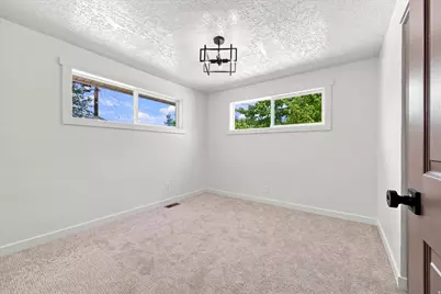 1411 N 400 W, Sunset, UT 84015 - Photo 18