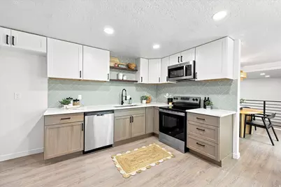 1411 N 400 W, Sunset, UT 84015 - Photo 10
