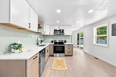 1411 N 400 W, Sunset, UT 84015 - Photo 12