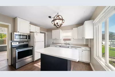130 W 600 N, Spanish Fork, UT 84660 - Photo 2