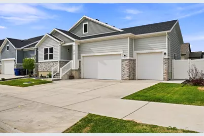 4966 W Escalante Ln #113, Mountain Green, UT 84050 - Photo 2