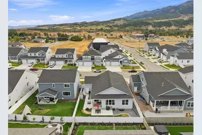 4966 W Escalante Ln #113, Mountain Green, UT 84050 - Photo 34