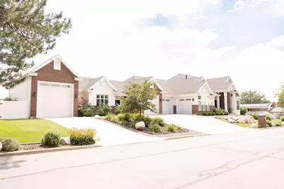 122 E 1050 N, Kaysville, UT 84037 - Photo 4