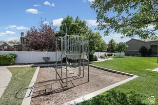 7176 S Villa Pl Dr E, Midvale, UT 84047 - Photo 40