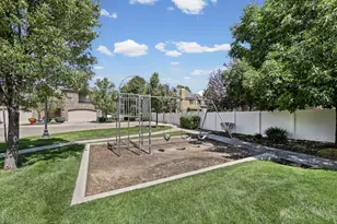 7176 S Villa Pl Dr E, Midvale, UT 84047 - Photo 38