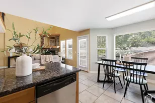 7176 S Villa Pl Dr E, Midvale, UT 84047 - Photo 10
