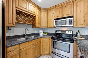 7176 S Villa Pl Dr E, Midvale, UT 84047 - Photo 10