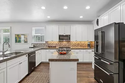 5617 S Dunetree Hill Ln, Holladay, UT 84121 - Photo 8