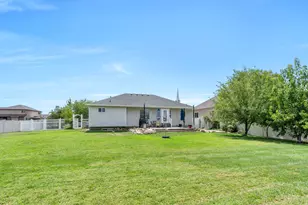 2302 W 1900 S, Syracuse, UT 84075 - Photo 36