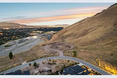 7054 S City View Dr #35, Cottonwood Heights, UT 84121 - Photo 14