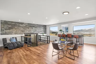 6260 E Hawks Ln, Huntsville, UT 84317 - Photo 2