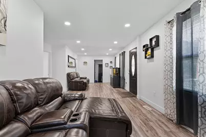 4283 W 5615 S, Kearns, UT 84118 - Photo 4