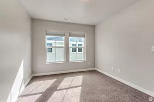 661 E 355 N, Vineyard, UT 84059 - Photo 18