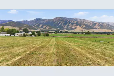 3435 W 6100 S, Wellsville, UT 84339 - Photo 16