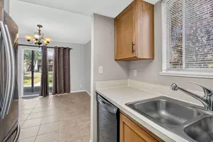 121 W 905 N, Orem, UT 84057 - Photo 12