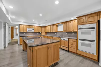 37 Wanderwood Way, Sandy, UT 84092 - Photo 46