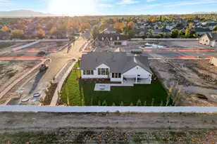 266 N Amber Ln W, Layton, UT 84041 - Photo 12