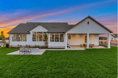 266 N Amber Ln W, Layton, UT 84041 - Photo 8