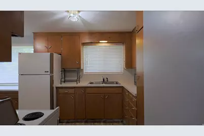 1031 N 500 E, Logan, UT 84341 - Photo 6