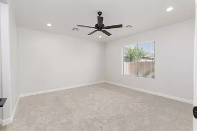 581 S Orange Dr, Washington, UT 84780 - Photo 14