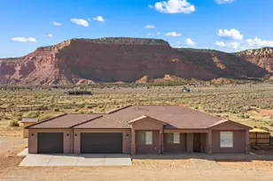 1930 S Crimson Rd, Kanab, UT 84741 - Photo 2