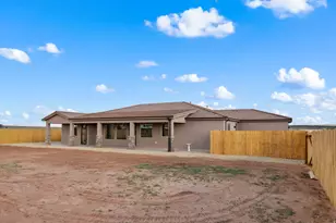 1930 S Crimson Rd, Kanab, UT 84741 - Photo 32