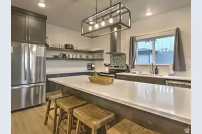 140 W 150 S, Garden City, UT 84028 - Photo 2