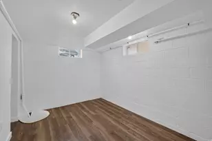 1039 W 800 N, Salt Lake City, UT 84116 - Photo 22