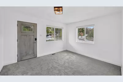 1039 W 800 N, Salt Lake City, UT 84116 - Photo 6