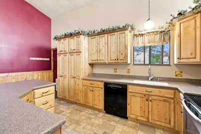 1723 N 1200 E, Lehi, UT 84043 - Photo 8