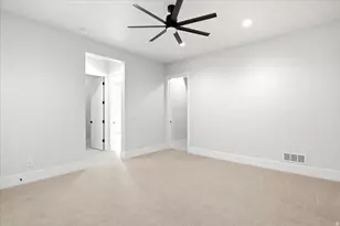 571 S Elena Ln, Ogden, UT 84404 - Photo 18