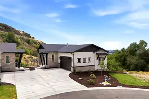 571 S Elena Ln, Ogden, UT 84404 - Photo 12