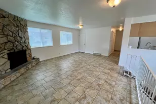 565 N Pamela Way W, Salt Lake City, UT 84116 - Photo 18