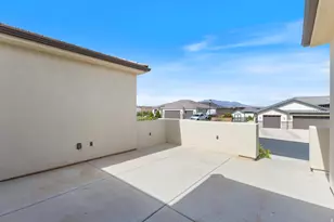1467 W 2130 S, Saint George, UT 84770 - Photo 2