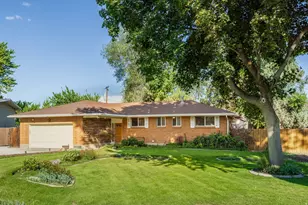 6284 S Jamestown Cir, Murray, UT 84121 - Photo 2