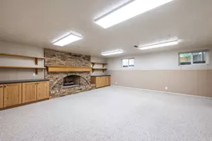 6284 S Jamestown Cir, Murray, UT 84121 - Photo 24