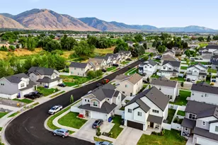 1428 W Creekside Dr, Logan, UT 84339 - Photo 4